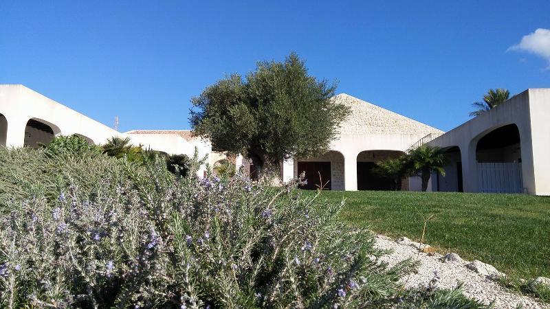 Borgo Giallonardo Wine Relais Realmonte Eksteriør billede