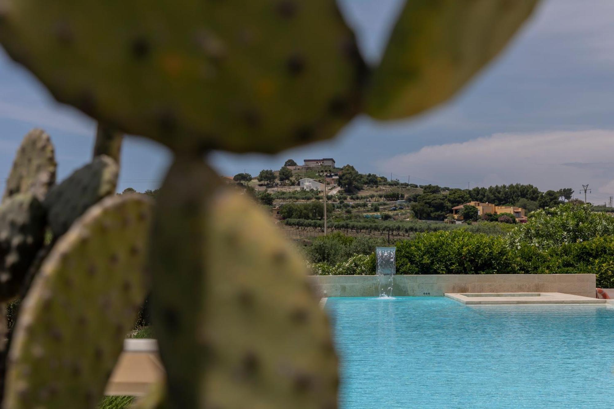 Borgo Giallonardo Wine Relais Realmonte Eksteriør billede