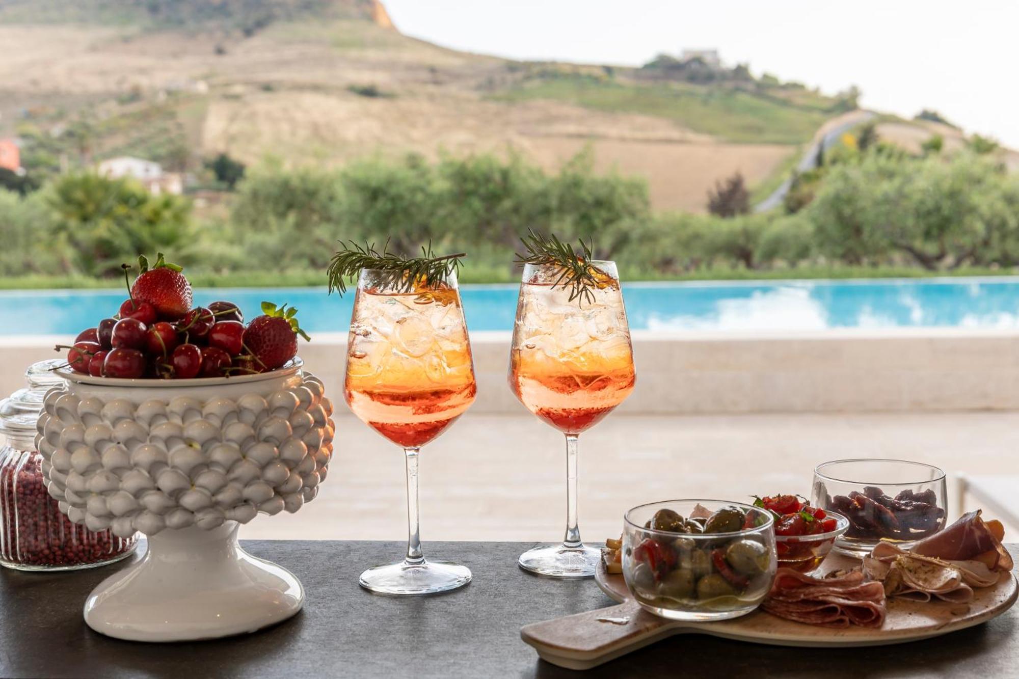 Borgo Giallonardo Wine Relais Realmonte Eksteriør billede